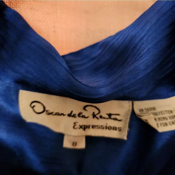 Oscar De La Renta Blouse size 8. - Picture 2 of 6